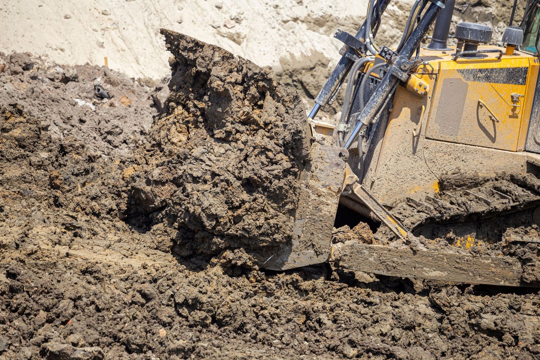 Dirt Loading job site in East Texas